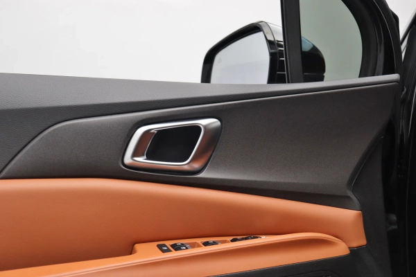 Foto do veiculo KIA CARNIVAL EX | 8 LUGARES