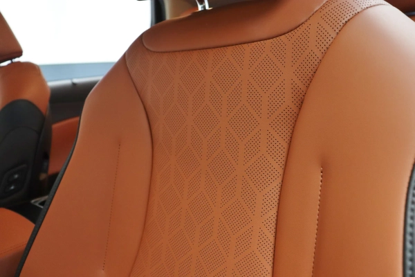 Foto do veiculo KIA CARNIVAL EX | 8 LUGARES