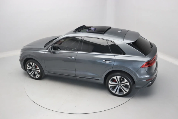 Foto do veiculo AUDI Q8 PERFORMANCE BLACK