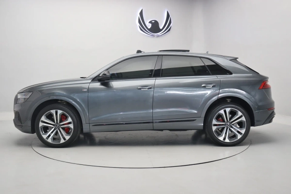Foto do veiculo AUDI Q8 PERFORMANCE BLACK