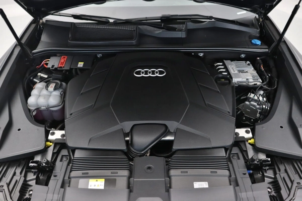 Foto do veiculo AUDI Q8 PERFORMANCE BLACK