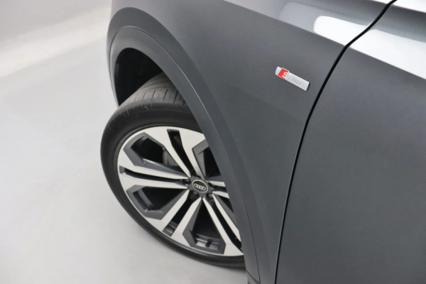 Foto do veiculo AUDI Q8 PERFORMANCE BLACK