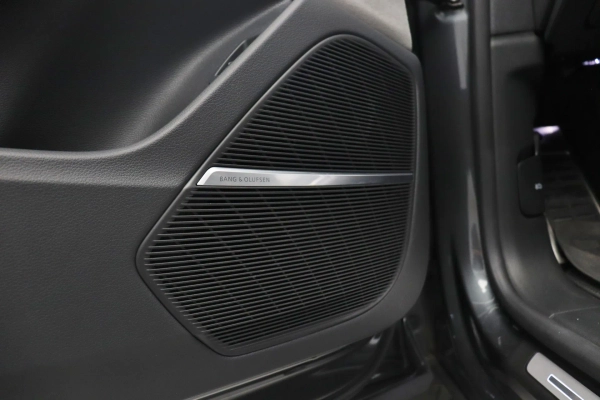 Foto do veiculo AUDI Q8 PERFORMANCE BLACK