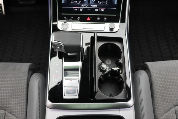 Foto do veiculo AUDI Q8 PERFORMANCE BLACK