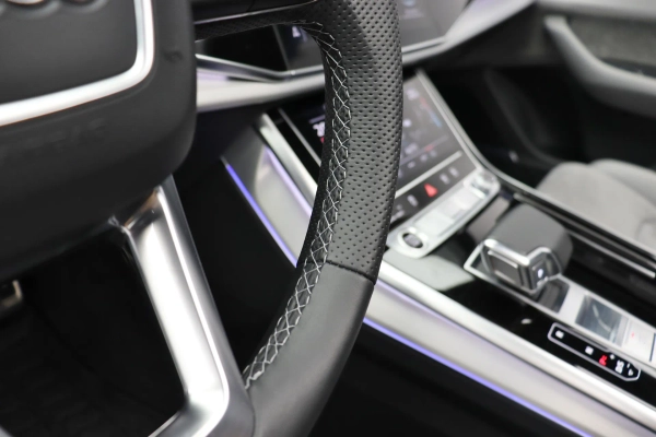 Foto do veiculo AUDI Q8 PERFORMANCE BLACK