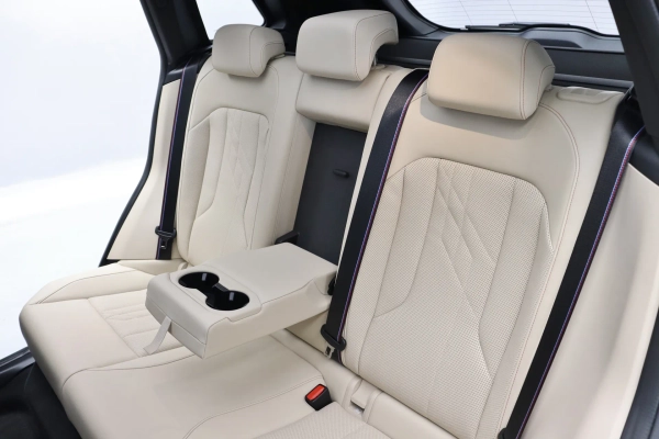 Foto do veiculo BMW X3 M50