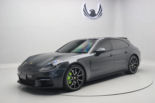 Foto do veiculo PORSCHE PANAMERA 4 E-HYBRID SPORT TURISMO