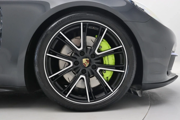 Foto do veiculo PORSCHE PANAMERA 4 E-HYBRID SPORT TURISMO