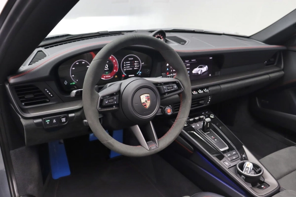 Foto do veiculo PORSCHE 911 CARRERA GTS CABRIOLET