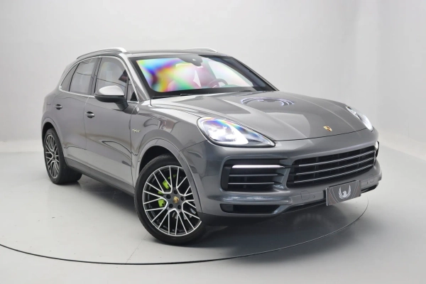 Foto do veiculo PORSCHE CAYENNE E-HYBRID