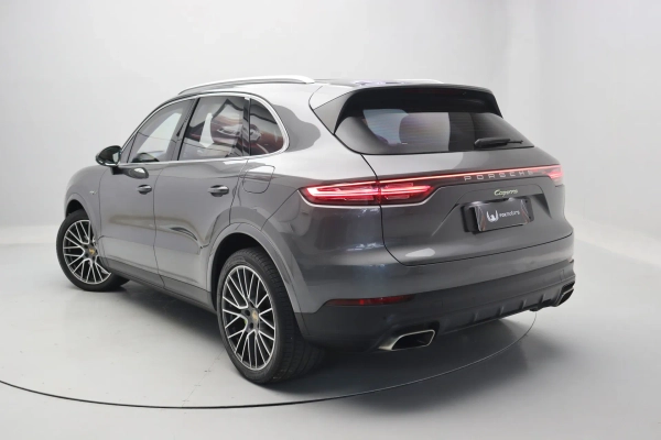 Foto do veiculo PORSCHE CAYENNE E-HYBRID