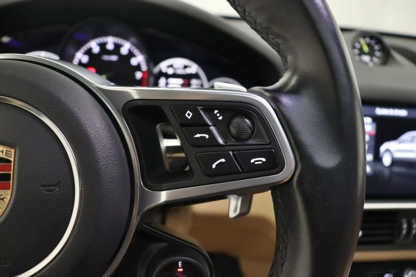 Foto do veiculo PORSCHE CAYENNE E-HYBRID