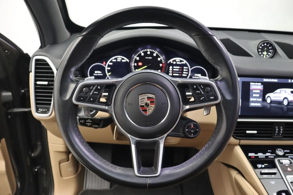 Foto do veiculo PORSCHE CAYENNE E-HYBRID