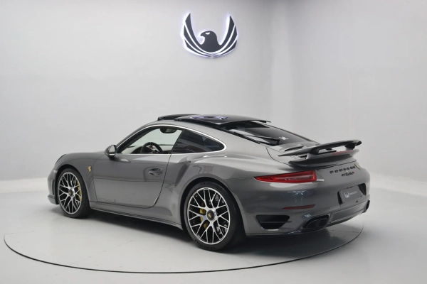Foto do veiculo PORSCHE 911 TURBO S