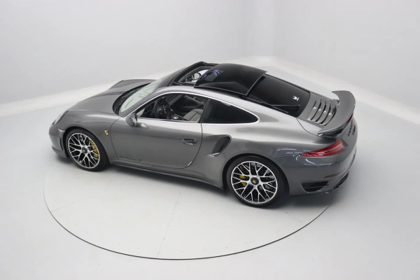 Foto do veiculo PORSCHE 911 TURBO S