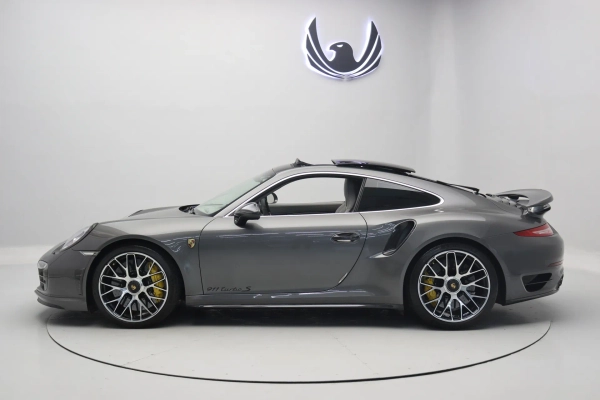 Foto do veiculo PORSCHE 911 TURBO S