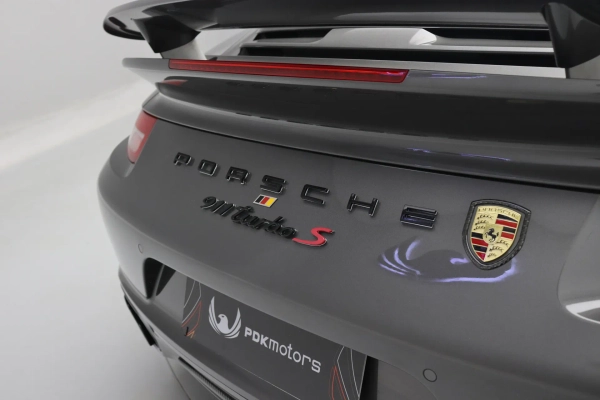 Foto do veiculo PORSCHE 911 TURBO S