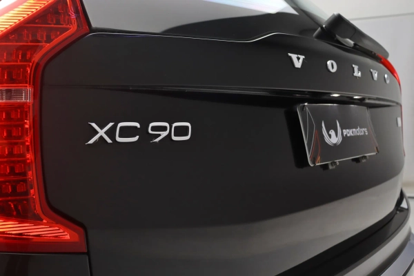 Foto do veiculo VOLVO XC90 T8 RECHARGE MOMENTUM | 7 LUGARES