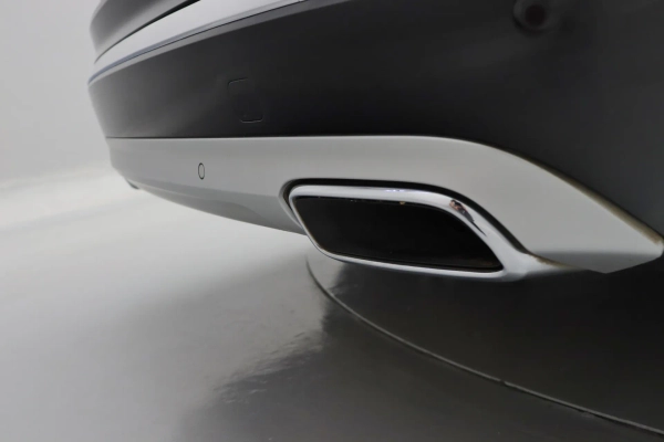 Foto do veiculo VOLVO XC90 T8 RECHARGE MOMENTUM | 7 LUGARES