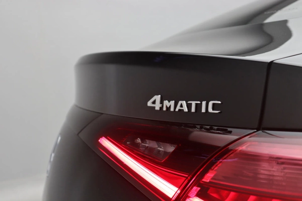 Foto do veiculo MERCEDES-BENZ GLC 300 COUPé 4MATIC AMG LINE