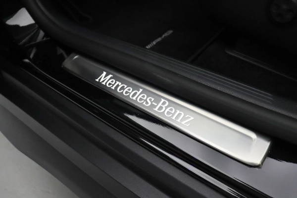 Foto do veiculo MERCEDES-BENZ GLC 300 COUPé 4MATIC AMG LINE