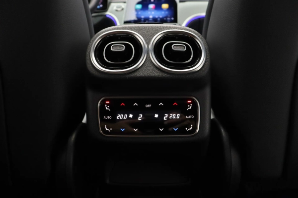 Foto do veiculo MERCEDES-BENZ GLC 300 COUPé 4MATIC AMG LINE