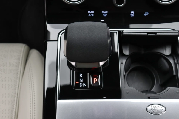Foto do veiculo LAND ROVER RANGE ROVER VELAR P340 HSE R-DYNAMIC