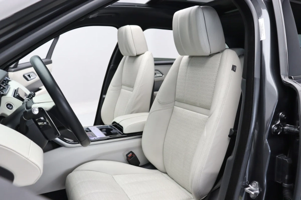 Foto do veiculo LAND ROVER RANGE ROVER VELAR P340 HSE R-DYNAMIC