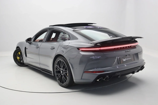 Foto do veiculo PORSCHE PANAMERA TURBO S E-HYBRID