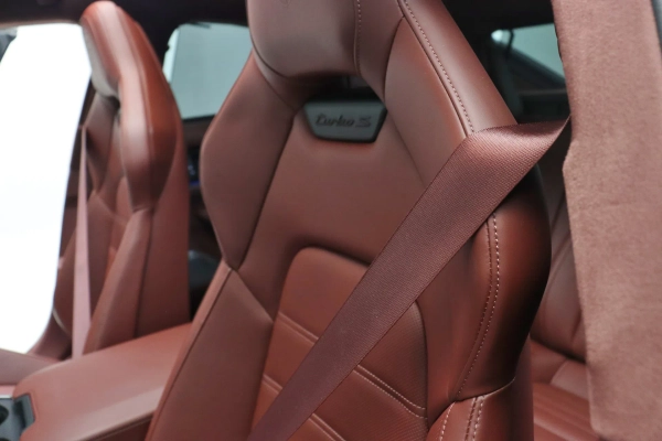 Foto do veiculo PORSCHE PANAMERA TURBO S E-HYBRID