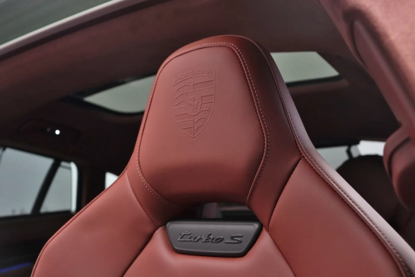 Foto do veiculo PORSCHE PANAMERA TURBO S E-HYBRID