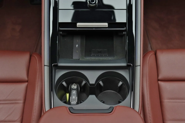 Foto do veiculo PORSCHE PANAMERA TURBO S E-HYBRID