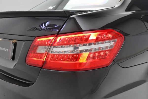 Foto do veiculo MERCEDES-BENZ E 63 AMG SEDAN