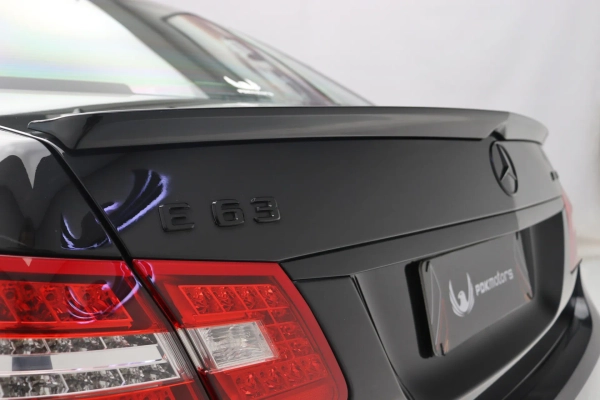 Foto do veiculo MERCEDES-BENZ E 63 AMG SEDAN