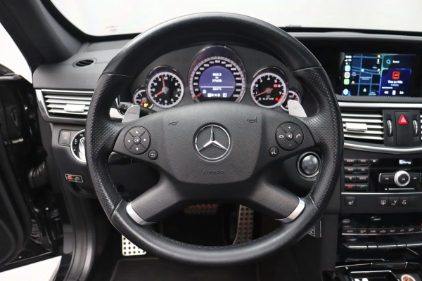 Foto do veiculo MERCEDES-BENZ E 63 AMG SEDAN