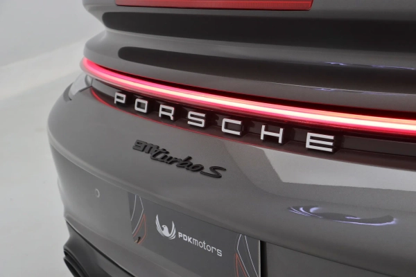 Foto do veiculo PORSCHE 911 TURBO S