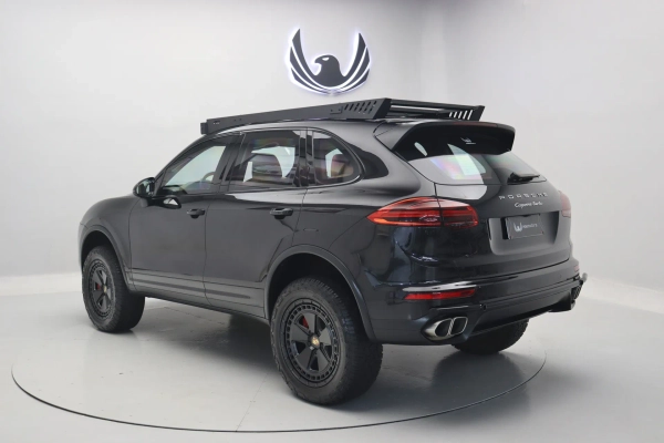 Foto do veiculo PORSCHE CAYENNE TURBO