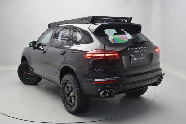 Foto do veiculo PORSCHE CAYENNE TURBO