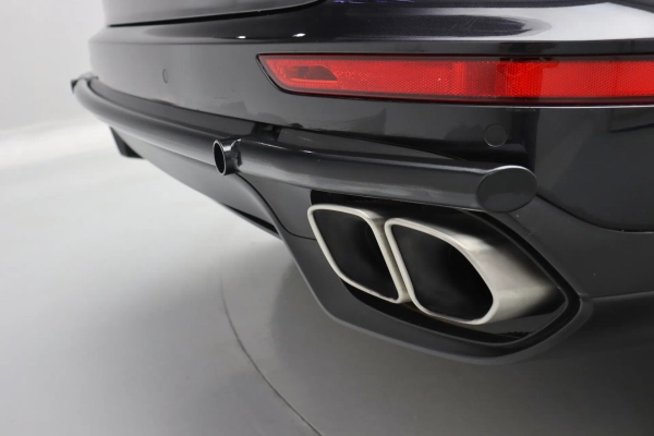 Foto do veiculo PORSCHE CAYENNE TURBO