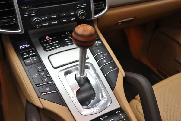 Foto do veiculo PORSCHE CAYENNE TURBO