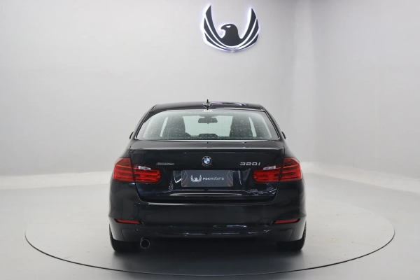Foto do veiculo BMW 320I SPORT ACTIVEFLEX
