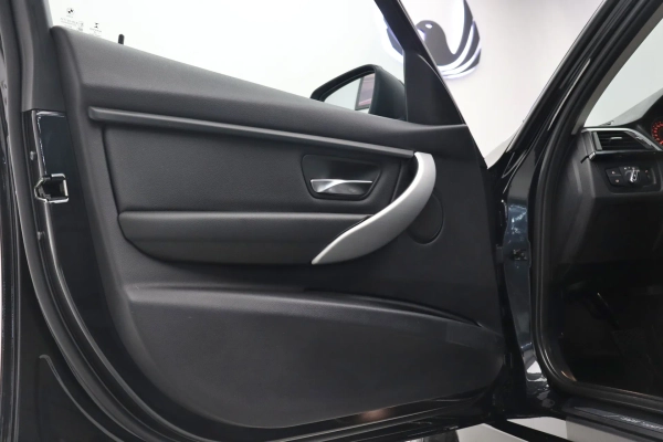 Foto do veiculo BMW 320I SPORT ACTIVEFLEX