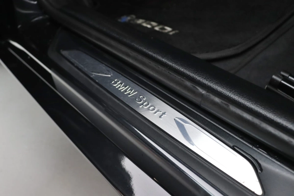Foto do veiculo BMW 320I SPORT ACTIVEFLEX