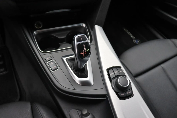 Foto do veiculo BMW 320I SPORT ACTIVEFLEX