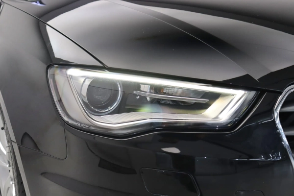 Foto do veiculo AUDI A3 SEDAN AMBITION