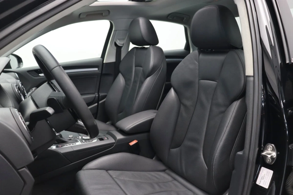 Foto do veiculo AUDI A3 SEDAN AMBITION