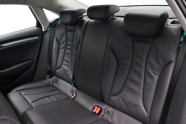 Foto do veiculo AUDI A3 SEDAN AMBITION