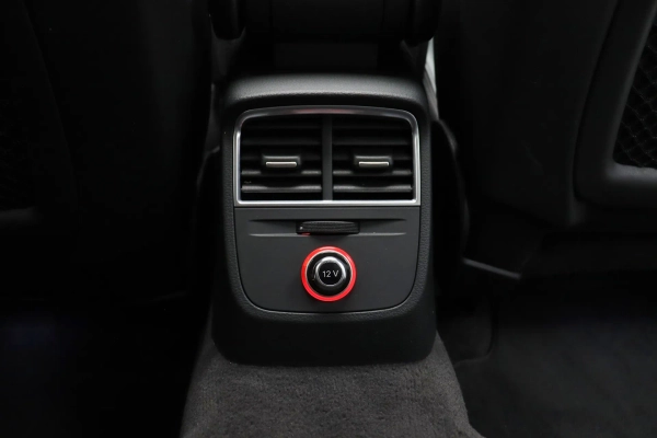 Foto do veiculo AUDI A3 SEDAN AMBITION