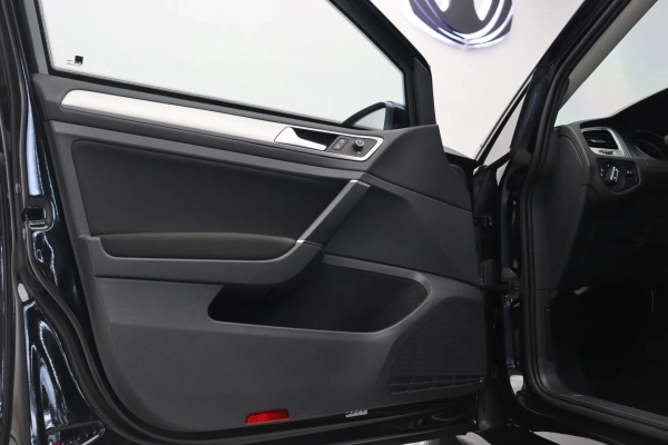 Foto do veiculo VOLKSWAGEN GOLF VARIANT COMFOTLINE FLEX