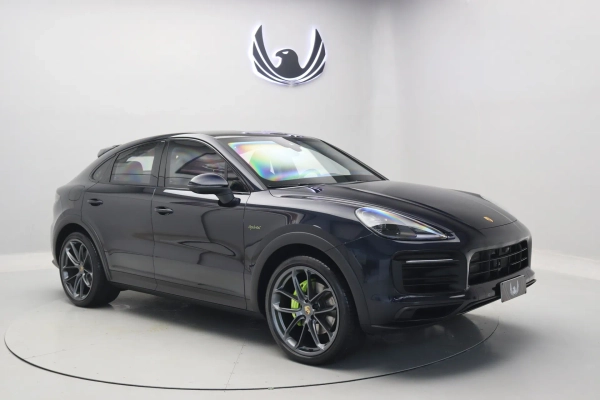 Foto do veiculo PORSCHE CAYENNE Coupé E-Hybrid Platinum Edition